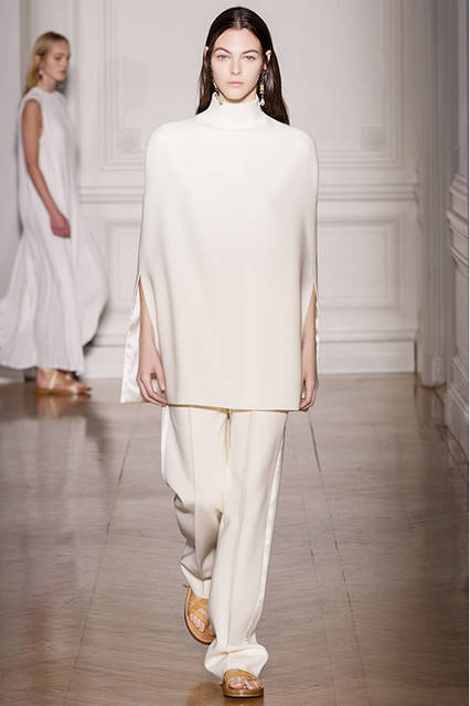 VALENTINO-HC-PE17-21