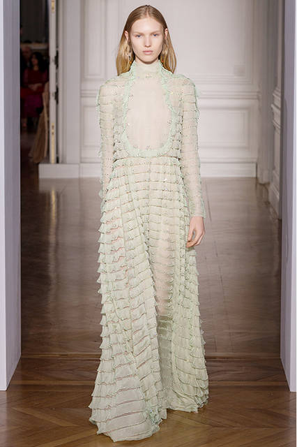 VALENTINO-HC-PE17-52