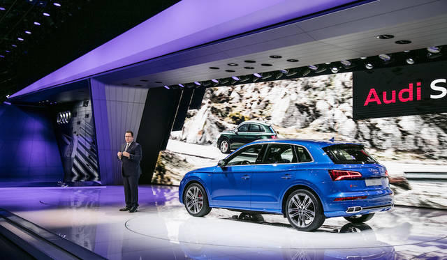 Audi SQ5|アウディ SQ5 004