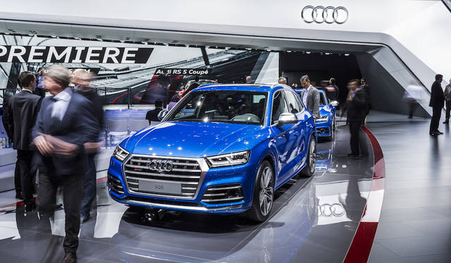 Audi SQ5|アウディ SQ5 005