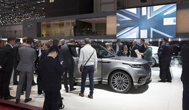 Range Rover Velar|レンジローバー ヴェラール 030
