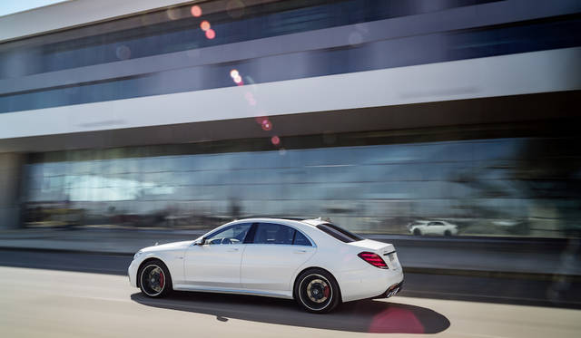 Mercedes-AMG S 63 4MATIC+|メルセデス AMG S 63 4マティック+ 12