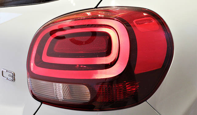 Citroen C3 Shine Debut Edition|シトロエン C3 シャイン デビュー エディション 005