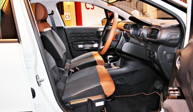 Citroen C3 Shine Debut Edition|シトロエン C3 シャイン デビュー エディション 006