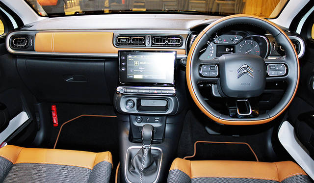 Citroen C3 Shine Debut Edition|シトロエン C3 シャイン デビュー エディション 008