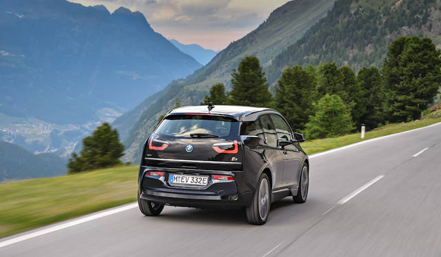 BMW i3 |ビー・エム・ダブリューi3016