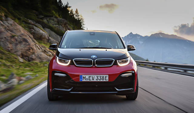 BMW i3s |ビー・エム・ダブリューi3s046