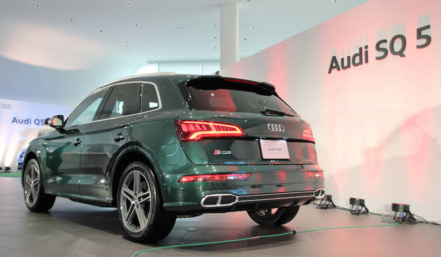 Audi SQ5|アウディSQ5021