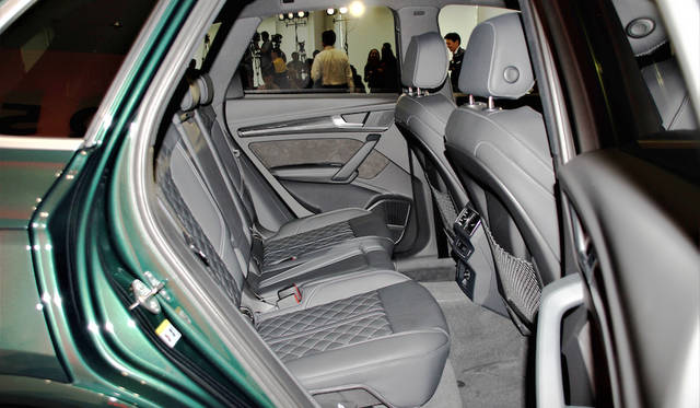 Audi SQ5|アウディSQ5026