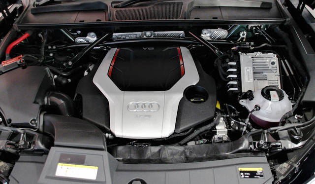 Audi SQ5|アウディSQ5030