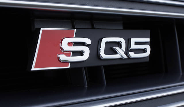 Audi SQ5|アウディSQ5065