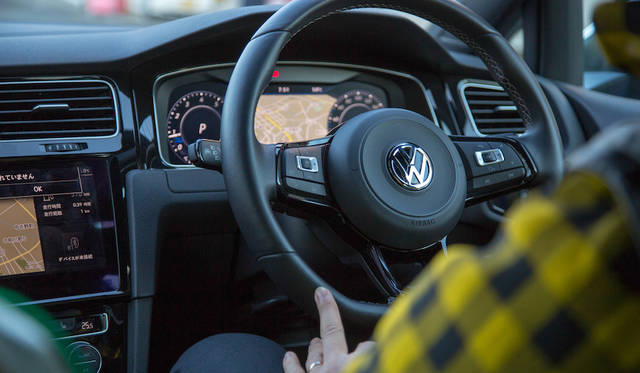 Volkswagen Golf R Variant|フォルクスワーゲン ゴルフR ヴァリアント006