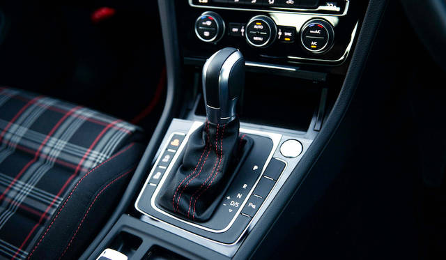 039_vw_golf_gti_unex