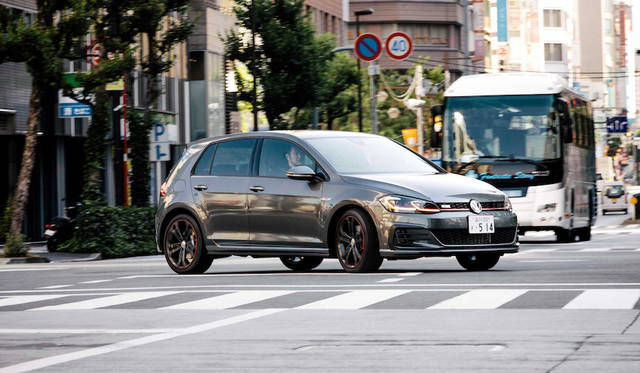 002_vw_golf_gti_unex
