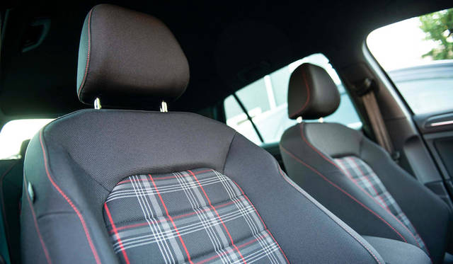 007_vw_golf_gti_unex