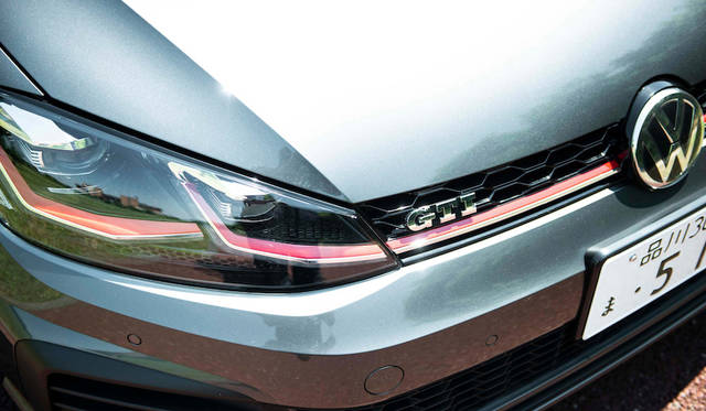 033_vw_golf_gti_unex
