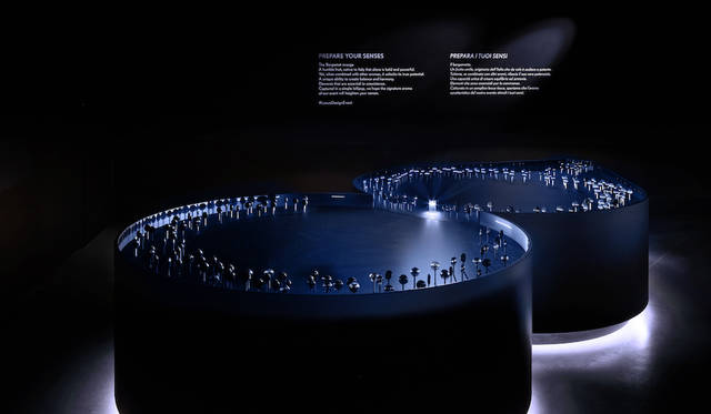 「PREPARE YOUR SENSES」のロリポップを作りあげたのはミラノのフードコーディネーター3人組「ALTATTO」