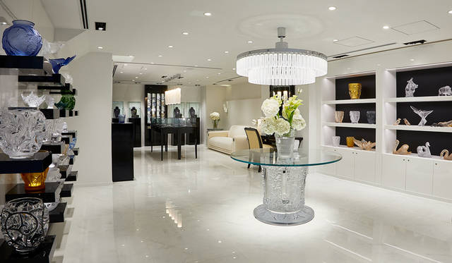 クリスタルガラスメゾン「ラリック」の旗艦店が、東京・銀座にオープン|LALIQUE ギャラリー - Web Magazine OPENERS ...
