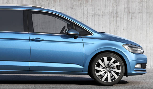 Volkswagen Touran|フォルクスワーゲン トゥーラン 11