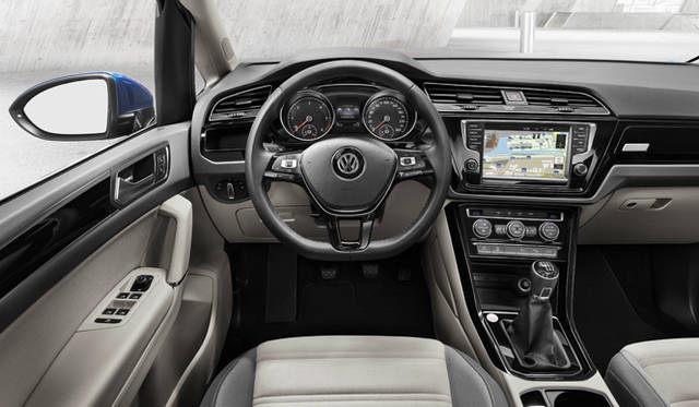 Volkswagen Touran|フォルクスワーゲン トゥーラン 18