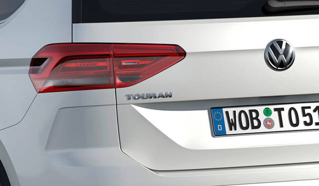 Volkswagen Touran R-Line|フォルクスワーゲン トゥーラン Rライン