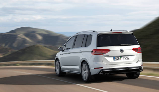Volkswagen Touran R-Line|フォルクスワーゲン トゥーラン Rライン 016
