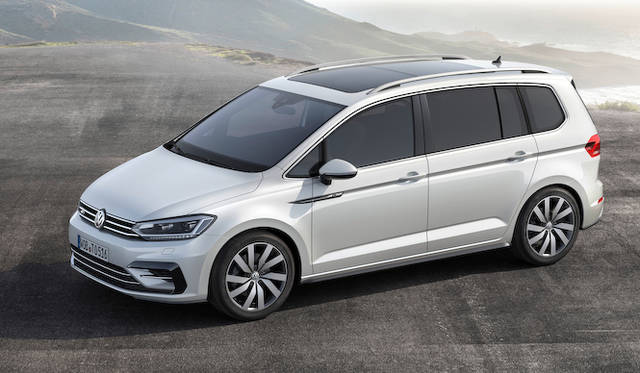 Volkswagen Touran R-Line|フォルクスワーゲン トゥーラン Rライン 017