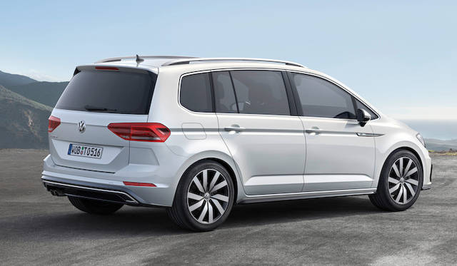 Volkswagen Touran R-Line|フォルクスワーゲン トゥーラン Rライン 018