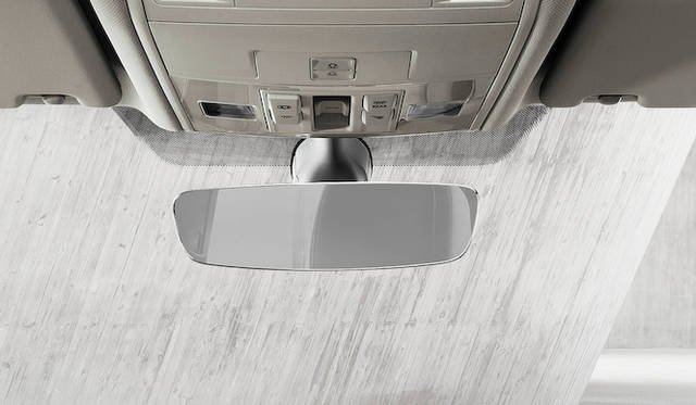 Volkswagen Touran|フォルクスワーゲン トゥーラン 044