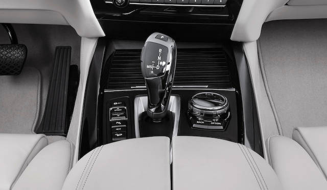 BMW X5 xDrive40e|ビー・エム・ダブリュー X5 xドライブ40e_066