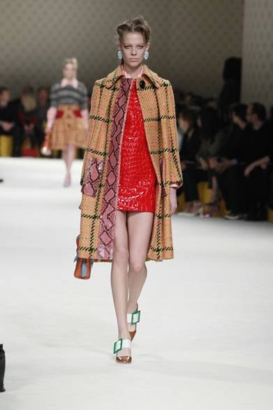 ミュウミュウ 2015-16年秋冬 ウィメンズコレクション｜MIU MIU - Web
