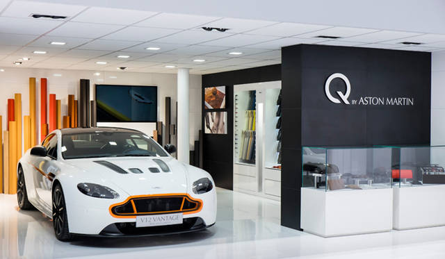 Q by Aston Martin & Aston Martin Works|Q バイ アストンマーティン & アストンマーティン ワークス Q by Aston Martin