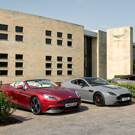 Q by Aston Martin & Aston Martin Works|Q バイ アストンマーティン & アストンマーティン ワークス