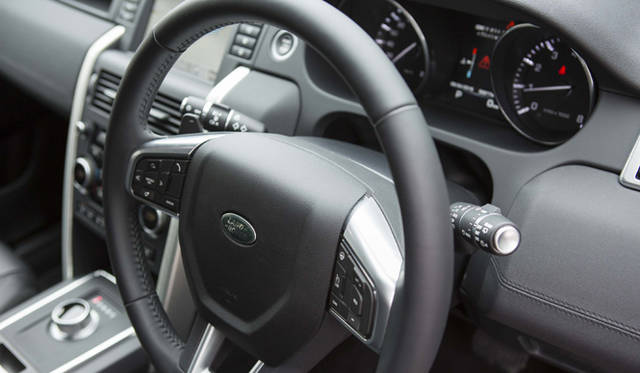 09 Land Rover Discovery Sport|ランドローバー ディスカバリー スポーツ