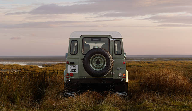 47_land rover defender limited edition