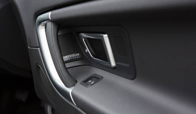 18_Land_Rover_Discovery_Sport