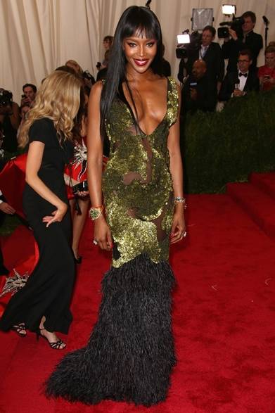 Costume Institute Gala Benefit celebrating China: Through the Looking Glass, Metropolitan Museum of Art, New York, America - 04 May 2015 ドレス:バーバリー