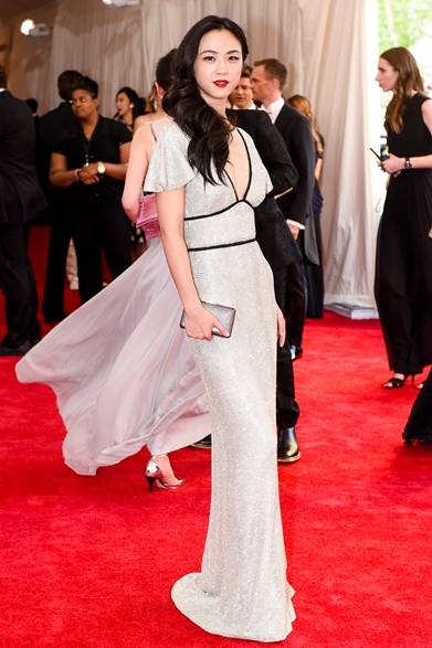 The Metropolitan Museum of Art's COSTUME INSTITUTE Benefit Celebrating the Opening of China: Through the Looking Glass - Red Carpet Arrivals ドレス:バーバリー