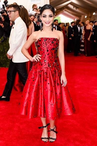 The Metropolitan Museum of Art's COSTUME INSTITUTE Benefit Celebrating the Opening of China: Through the Looking Glass - Red Carpet Arrivals ドレス:H&M