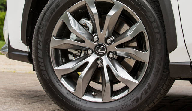 Lexus NX200t|レクサス NX200t 32
