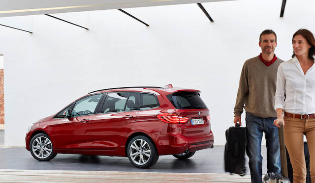 23_bmw-2series-grantourer