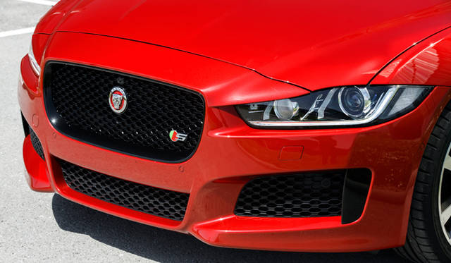 Jaguar XE|ジャガー XE Jaguar XE S|ジャガー XE S