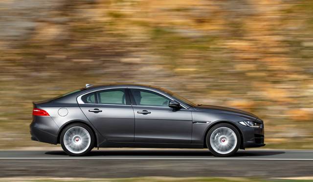 Jaguar XE|ジャガー XE Jaguar XE Portfolio|ジャガー XE ポートフォリオ