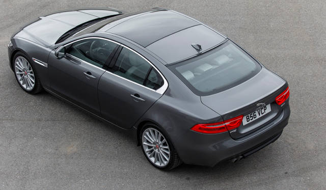 Jaguar XE|ジャガー XE Jaguar XE Portfolio|ジャガー XE ポートフォリオ