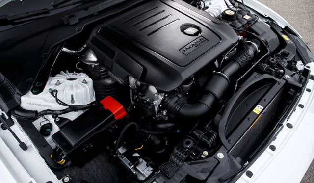 00311_jaguar_xe_180ps_diesel_r-sport 2.0リッター直列4気筒ディーゼルターボ180psエンジン