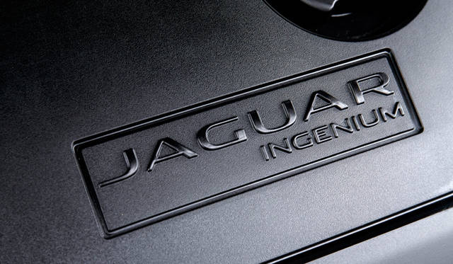 Jaguar XE|ジャガー XE 2.0リッター直列4気筒ディーゼルターボ180psエンジン