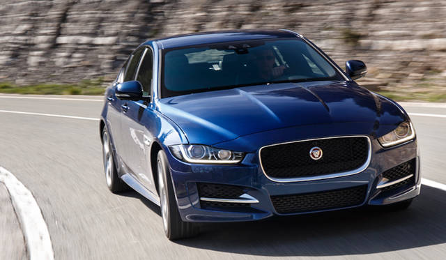 Jaguar XE|ジャガー XE Jaguar XE R-Sport|ジャガー XE R-スポーツ