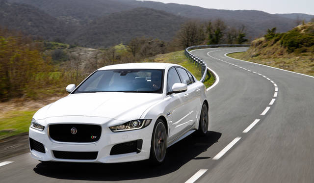 00301_jaguar_xe_240ps_s Jaguar XE S|ジャガー XE S