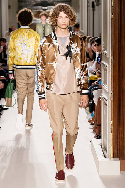 VALENTINO|ヴァレンティノ