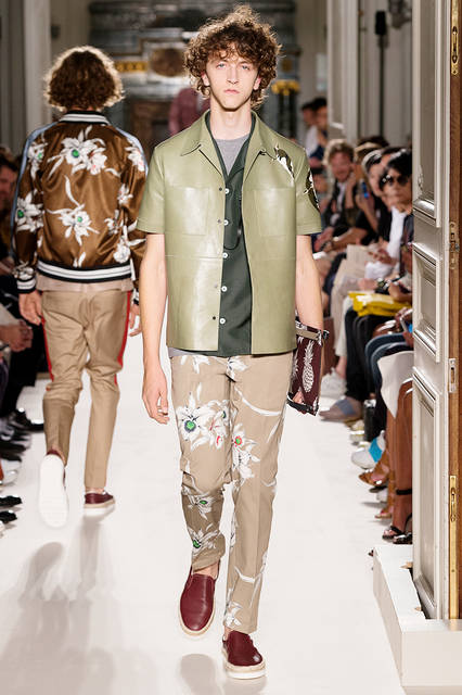 VALENTINO|ヴァレンティノ